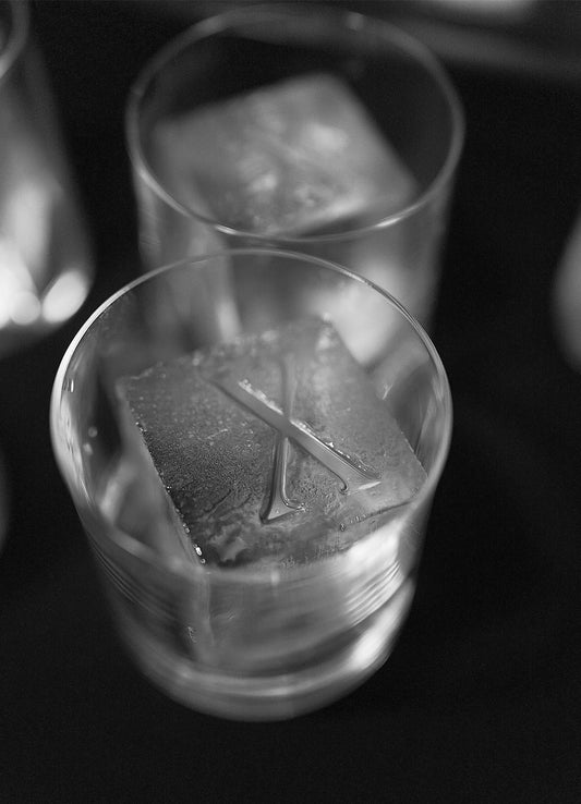 TENS VODKA ON THE ROCKS